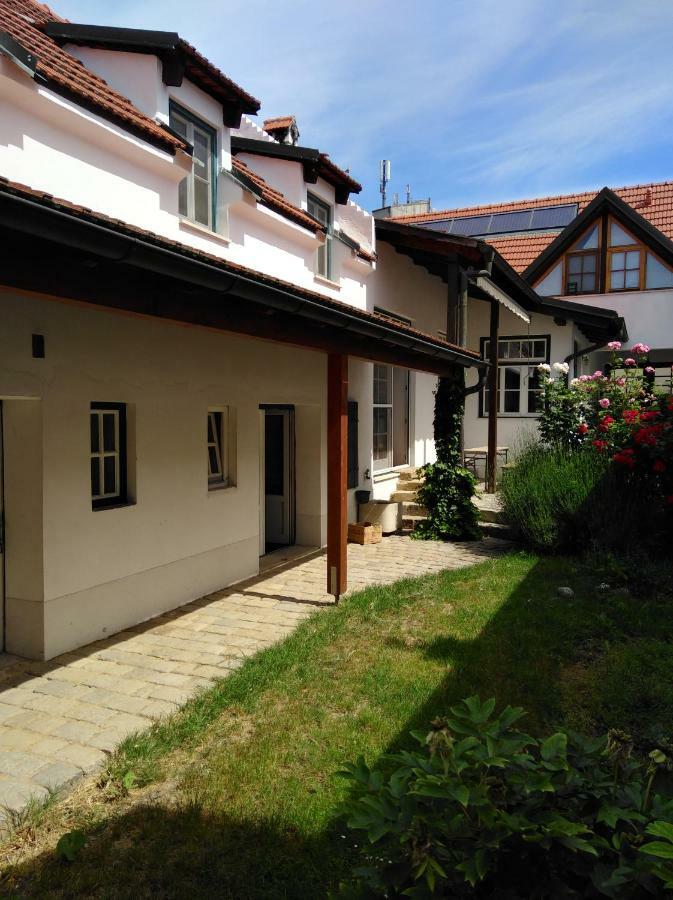 Gute Stube Apartment Weiden am See Exterior photo